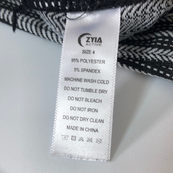 Zyia Active Aztec Adrenaline 7/8 Black White Size 4 - Picture 7 of 8